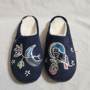 Vera Bradley Navy Blue Night Sky Owl Moon Slippers